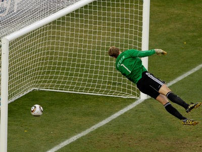 Fifa keeps track with Hawk-Eye