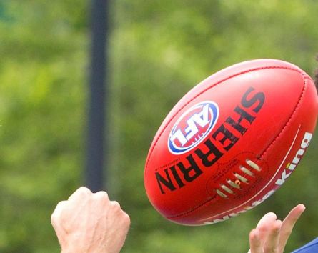 Brisbane Lions check in with Oaks Hotels & Resorts