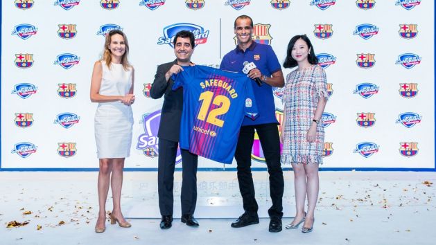 Barcelona clean up with Safeguard sponsorship