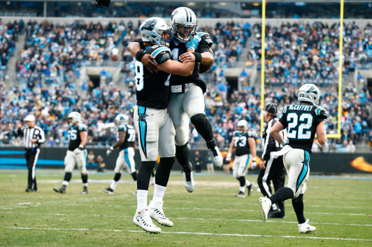 Jerry Richardson to sell Carolina Panthers