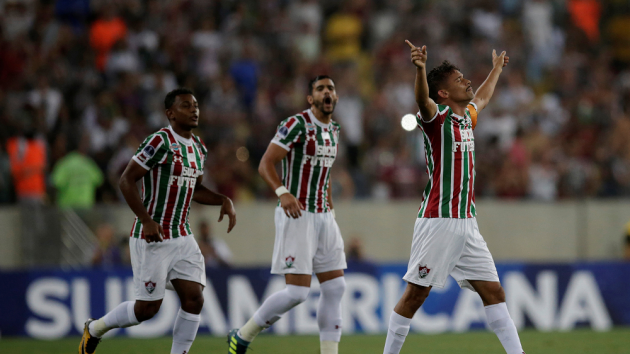 Fluminense pen Universal deal