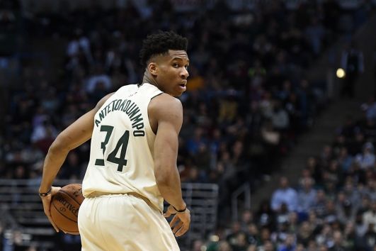 NBA’s Milwaukee Bucks sign sausage supplier for new venue