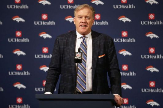 Denver Broncos pair up with Ford in multi-year deal