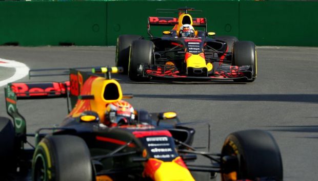 Aston Martin confirms Red Bull Racing title deal