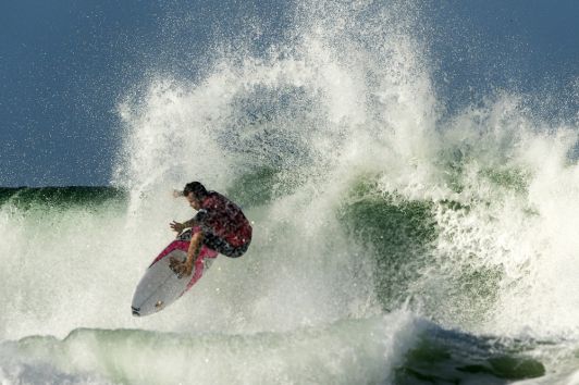 World Surf League rides into new deals with CBS and Turner
