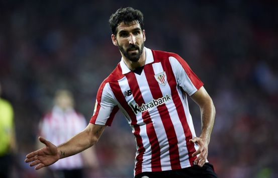 Athletic Bilbao pen one-year Euskaltel extension