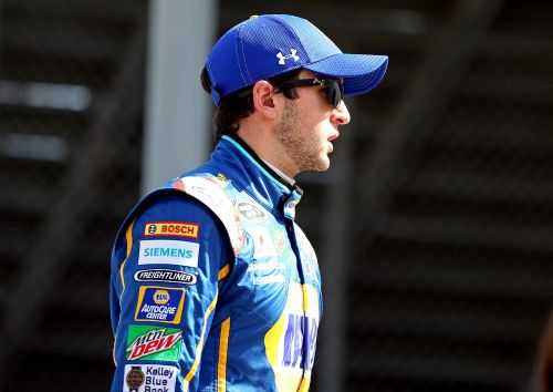 Hendrick Motorsports expand NAPA deal until 2020