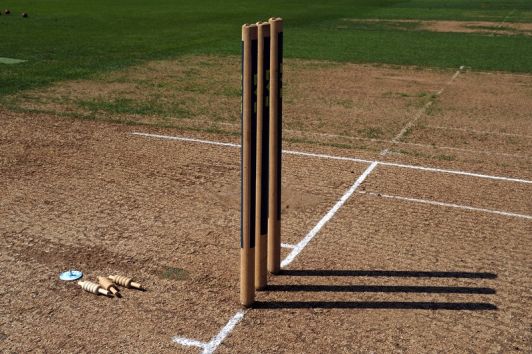 Sydney Sixers wheel out new sponsor