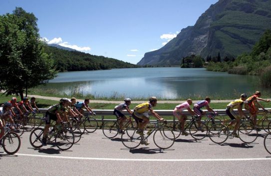 Israel to host Giro d’Italia’s 2018 ‘big start’