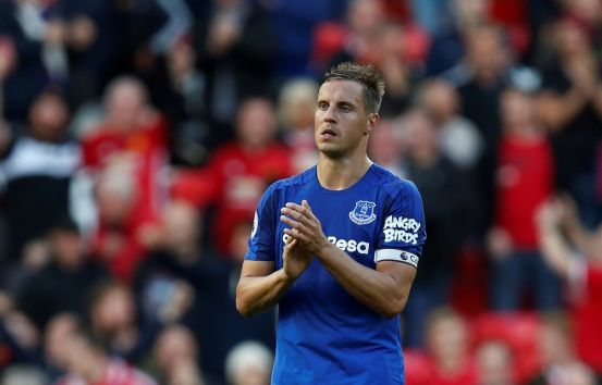 Everton sign Angry Birds as first sleeve sponsor