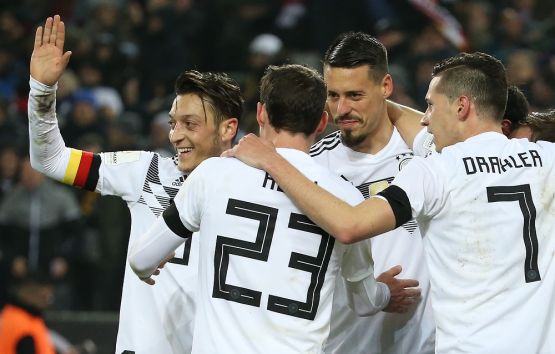Germany submits bid to host Euro 2024