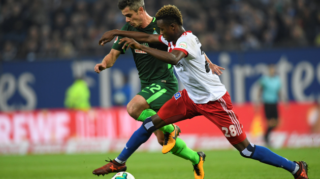 Philips powers on with Hamburg