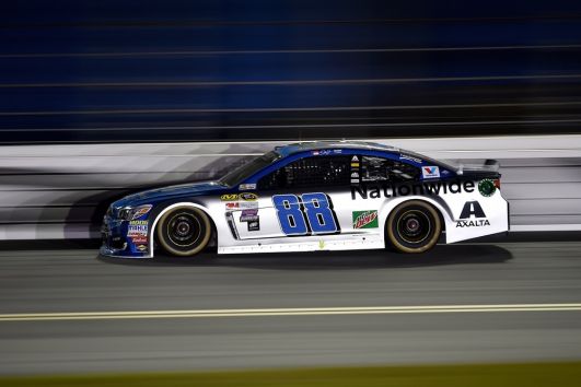Hendrick Motorsports renews pair of partnerships