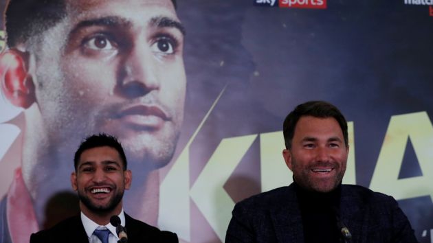 Amir Khan signs with Matchroom Boxing