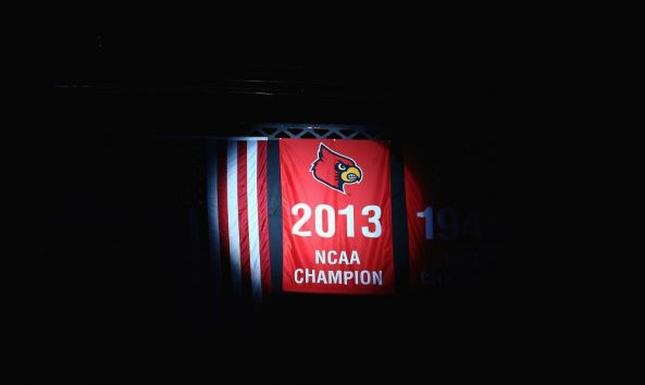 Louisville’s 2013 national basketball champions sue NCAA