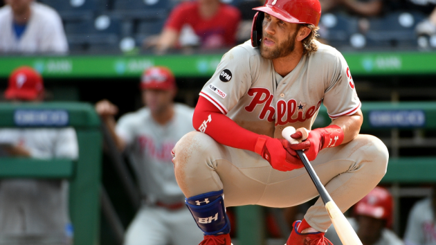 Mlb S First Youtube Broadcast Clocks 200 000 Concurrent