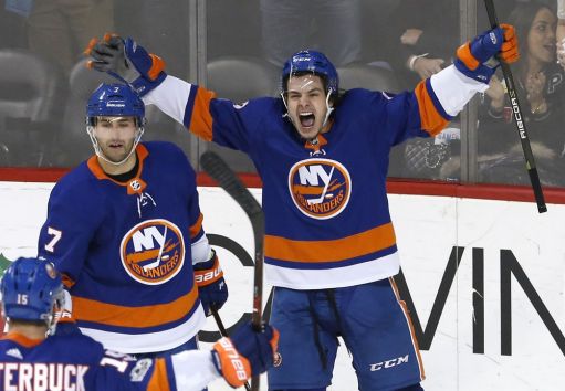 New York Islanders ice hockey arena plans approved