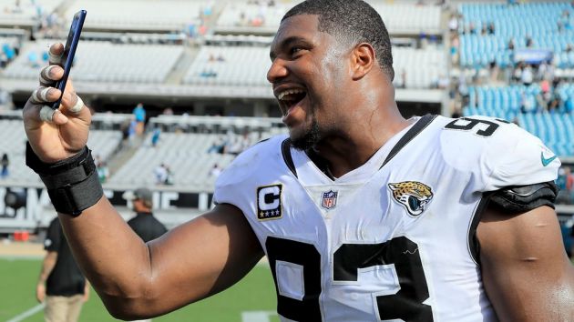 NFL digital viewership jumps 65 per cent after divvying up mobile rights