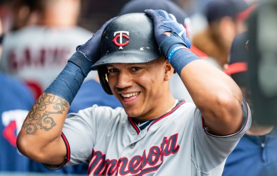 Minnesota Twins and Detroit Lions jump on Fortnite bandwagon