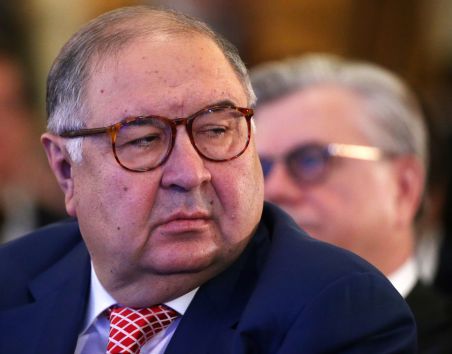 Stan Kroenke’s Arsenal takeover confirmed as Usmanov reveals: ‘I have decided to sell’