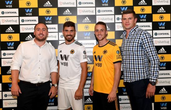 Wolves cash in sleeve deal with cryptocurrency platform